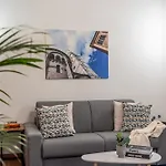 Apartamento Martin's - Historic Boutique With Free Parking, Fast Wi-fi, Ac, Perfect For Couples & Business In Center Modena