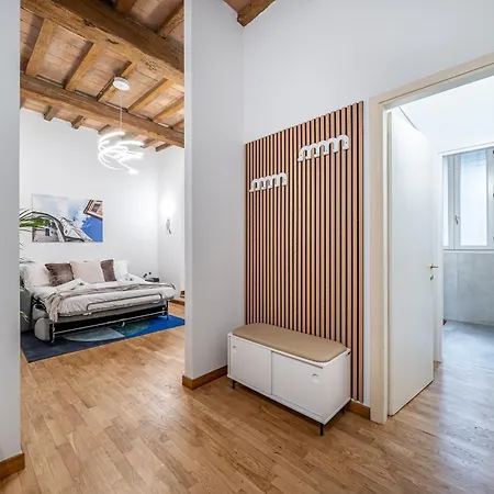 Martin's - Stylish Historic With Free Parking, Fast Wi-fi, Ac In Center Apartamento *